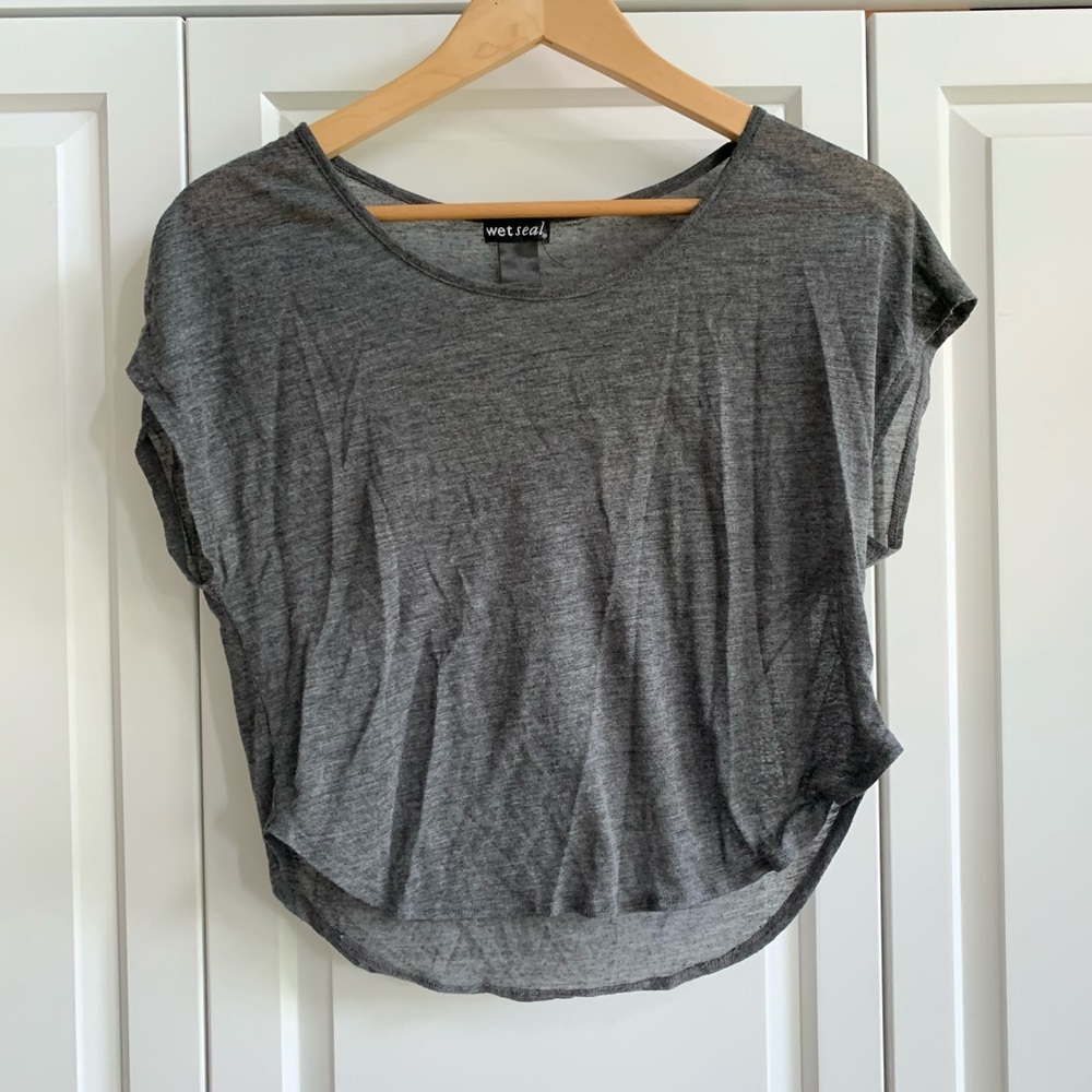 Sheer grey cropped circle short sleeve wet seal